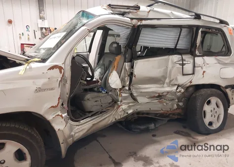 2005 Toyota Highlander Limited V6 from USA, damaged, VIN JTEEP21A250082028